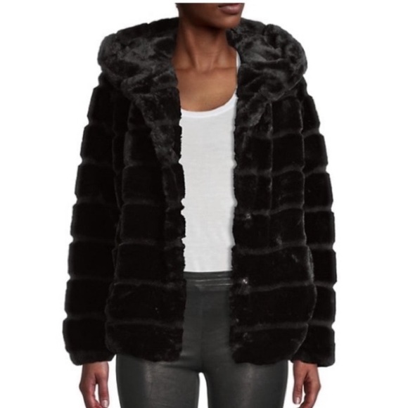 Apparis | Jackets & Coats | Nwt Apparis Goldie Black Faux Fur Coat M ...